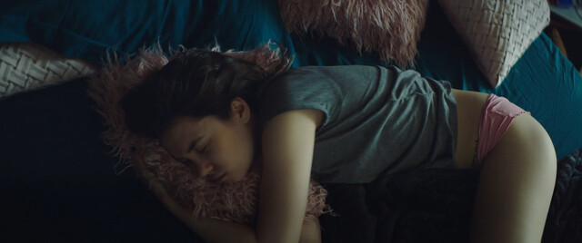 Angelina Zagrebina nude, etc – Pochemu ty (2024)