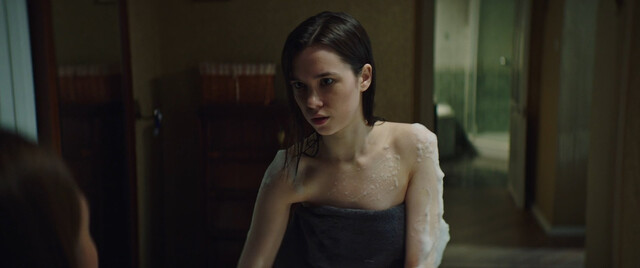 Angelina Zagrebina nude, etc – Pochemu ty (2024)