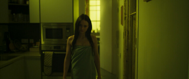 Aisling Franciosi sexy – Stopmotion (2024)