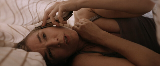 Anke Engelke sexy – Mein Sohn (2021)