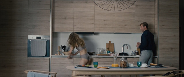 Anastasiya Pustovit nude – Between Us (Mezhdu nami) (2021)