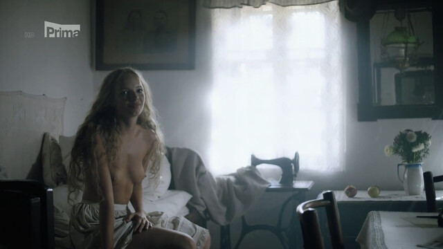 Zuzana Meszarosova nude – 1890 s01e05 (2017)