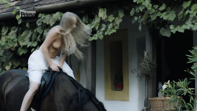 Zuzana Meszarosova nude – 1890 s01e05 (2017)
