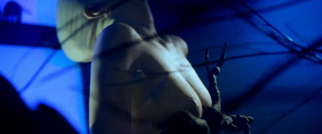 Angelica Ulloa nude – Moon Garden (2022)