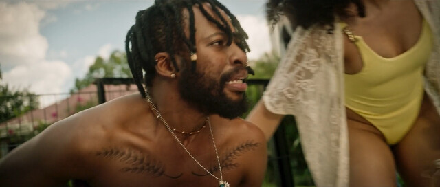 Amanda du-Pont sexy – Little Big Mouth (2021)