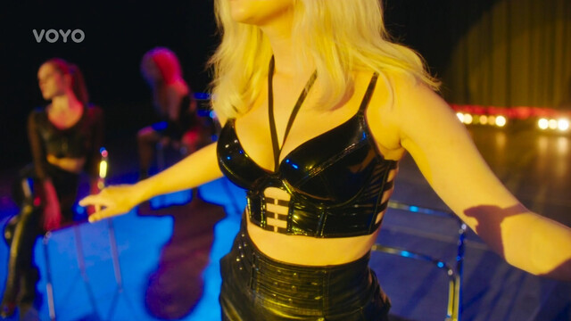 Natalia Germani sexy – Iveta s02e01-03 (2024)