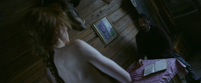 Alexandra Vinogradova sexy – Vyzhivshiye. Blagiye namereniya (2021-2024)