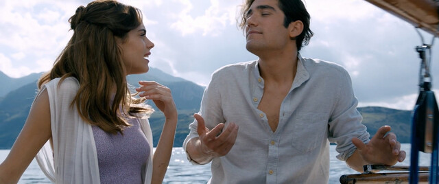 Tini Stoessel (Martina Stoessel) sexy – Tini The New Life of Violetta (Tini El gran cambio de Violetta) (2016)