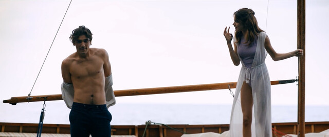 Tini Stoessel (Martina Stoessel) sexy – Tini The New Life of Violetta (Tini El gran cambio de Violetta) (2016)