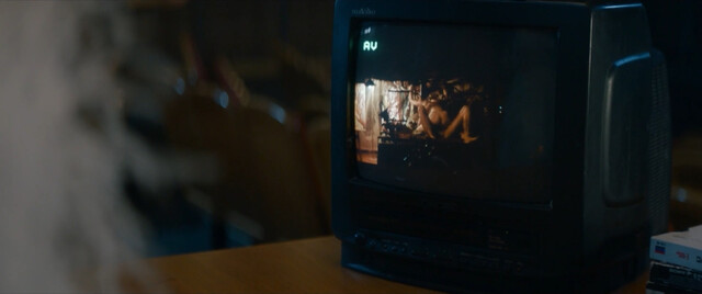 Linda Lapinsh nude – GDR s01e05-06 (2024)