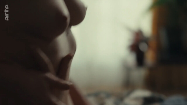 Amel Charif nude – À la joie (Cheers to Joy) (2023)