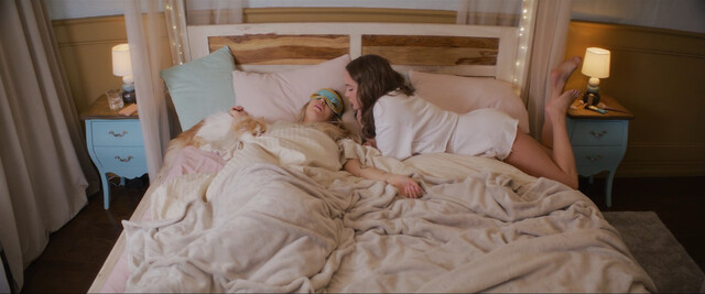 Aglaya Tarasova sexy – Sasha i Piter s01e04 (2024)