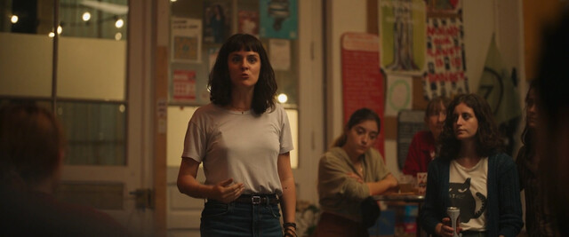 Noémie Merlant sexy – Une année difficile (2023)