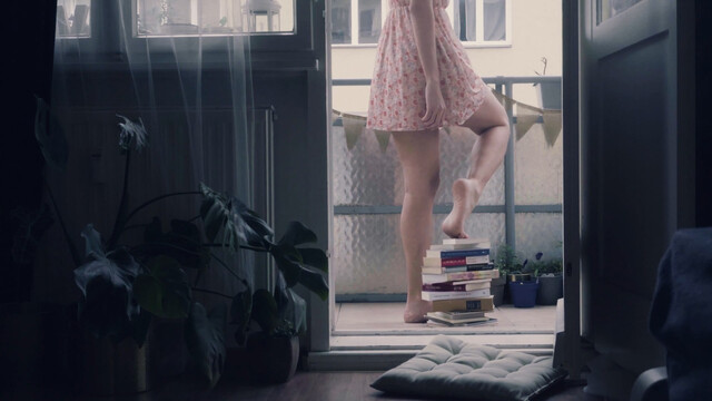 Irene Cruz sexy – Lockdown (2021)