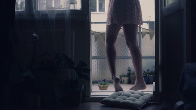 Irene Cruz sexy – Lockdown (2021)