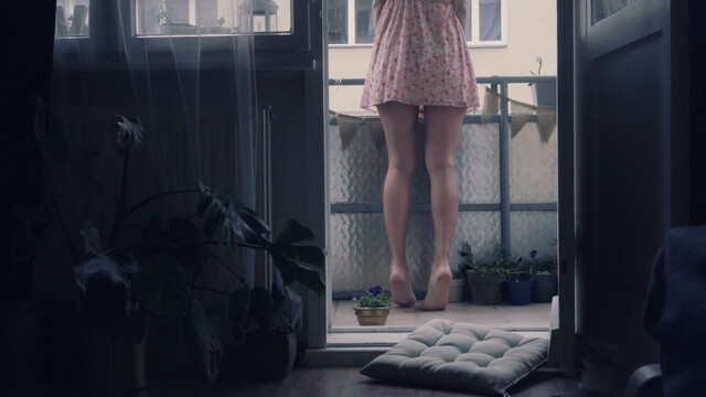 Irene Cruz sexy – Lockdown (2021)