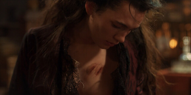 Ella Rumpf nude – Freud s01e04-05 (2020)