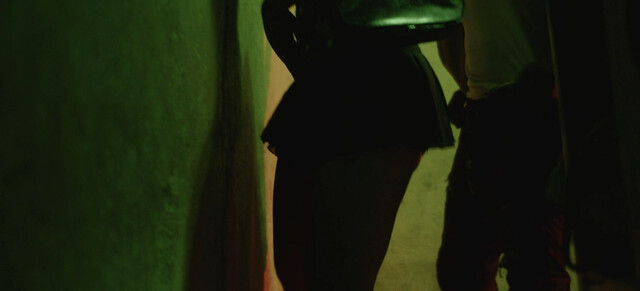 Syndy Emade sexy – Half Heaven (2022)