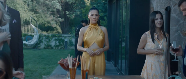 Funda Eryigit sexy – Ashes (2024)