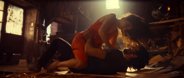 Funda Eryigit sexy – Ashes (2024)