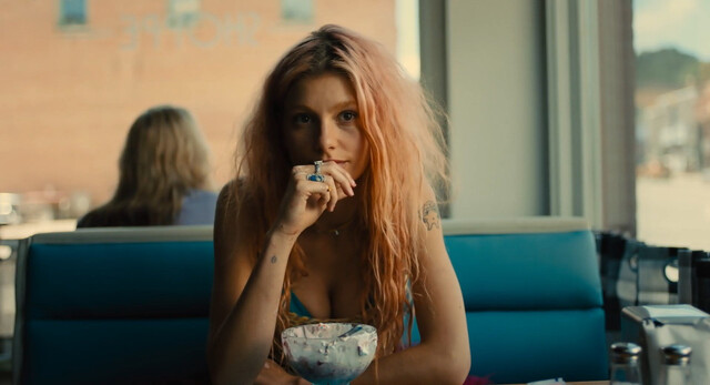 Camila Morrone sexy – Marmalade (2024)