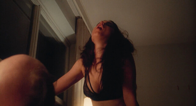 Dylan Gelula sexy – Dream Scenario (2023)