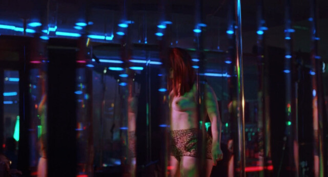 Anna Thomson nude – Six Ways to Sunday (1997)