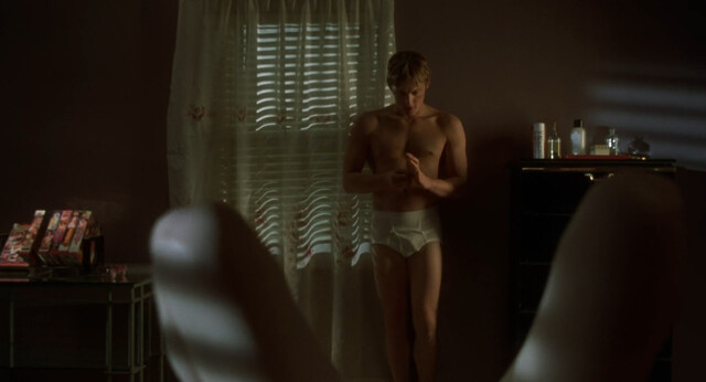 Anna Thomson nude – Six Ways to Sunday (1997)