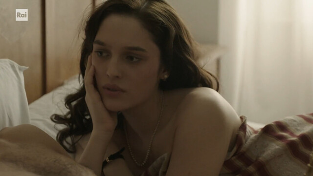 Grace Kicaj nude – La Rosa dell'Istria (2024)