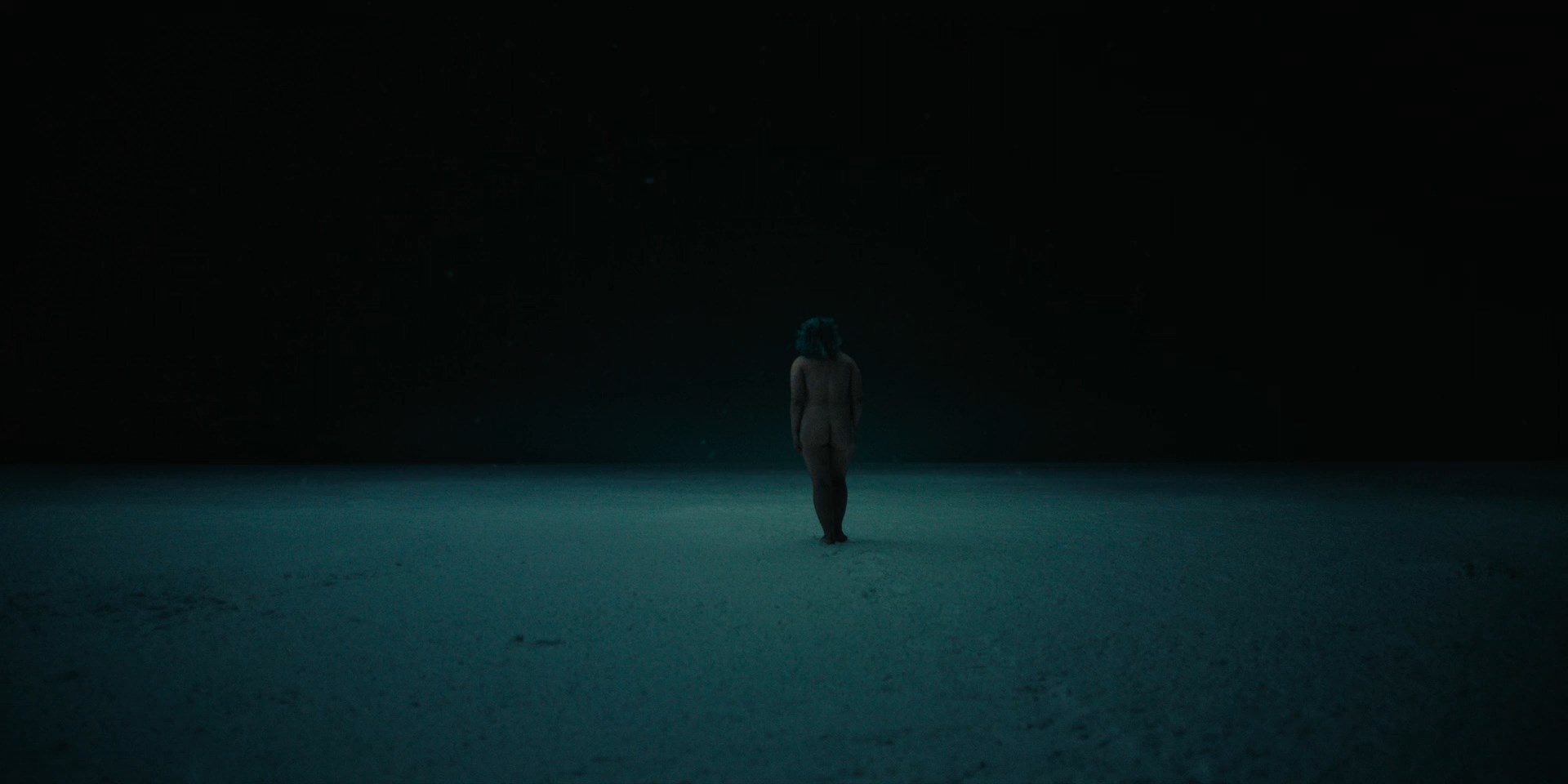 Aka Niviâna nude – True Detective s04e04 (2024)