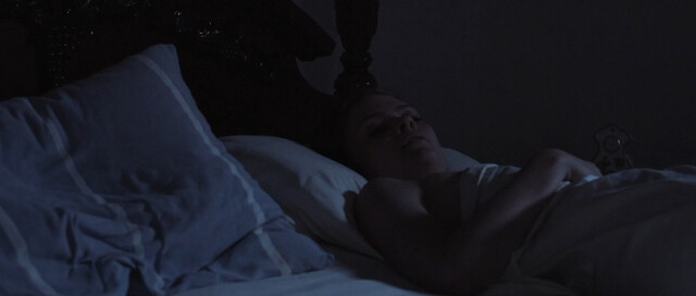 Joanna Whicker sexy – A Savage Nature (2020)