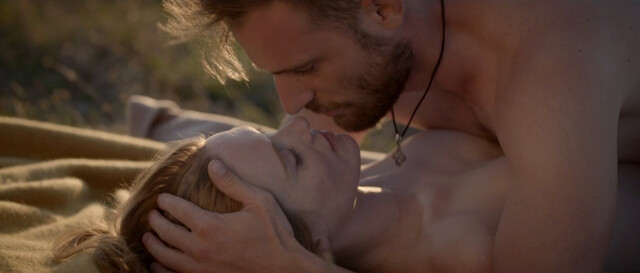 Fleur Geffrier nude – La morsure des dieux (2017)