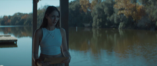 Willa Holland sexy – The Dirty South (2023)