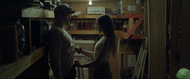 Willa Holland sexy – The Dirty South (2023)