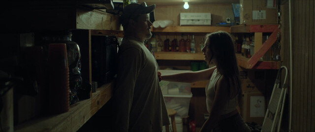 Willa Holland sexy – The Dirty South (2023)