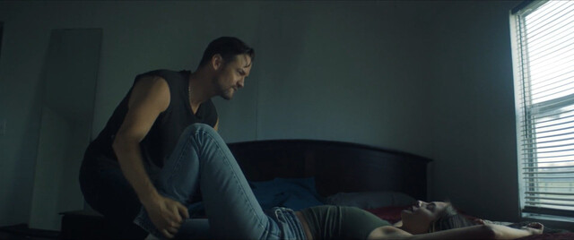 Willa Holland sexy – The Dirty South (2023)