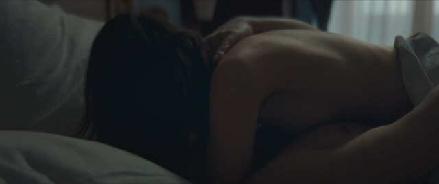 Benedetta Porcaroli nude – L'ombra del giorno (2022)