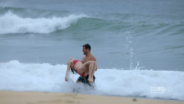 Marlee Barber sexy – Bite Club s01e07 (2018)