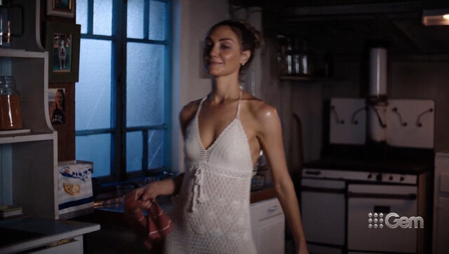 Hannah Levien sexy – The 13th Summer (2022)