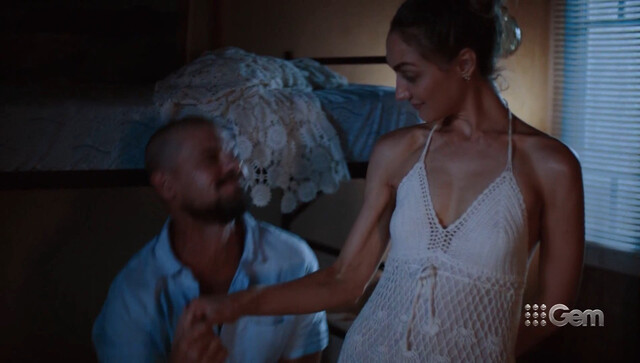 Hannah Levien sexy – The 13th Summer (2022)