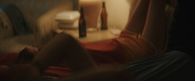 Anna Kendrick sexy – Self Reliance (2024)