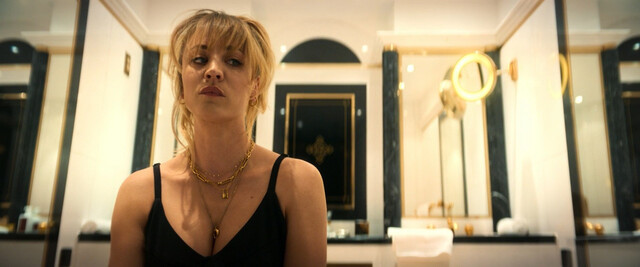 Kaley Cuoco sexy – Role Play (2023)