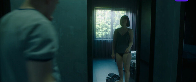 Tina Stojilkovic sexy – Offline s02e06 (2023-2024)