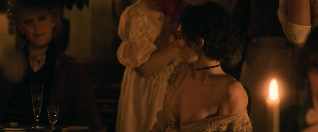 Vanessa Kirby nude – Napoleon (2023)