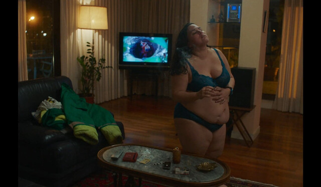 Laura Galán nude – Una noche con Adela (2023)