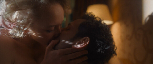 Anna Maria Mühe sexy – Sophia, der Tod und ich (2023)