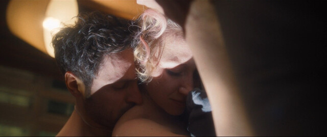 Anna Maria Mühe sexy – Sophia, der Tod und ich (2023)