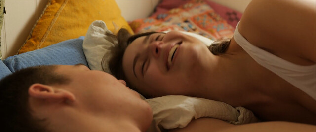 Mia Sara Næss Lindgreen sexy – Blodskam (2021)