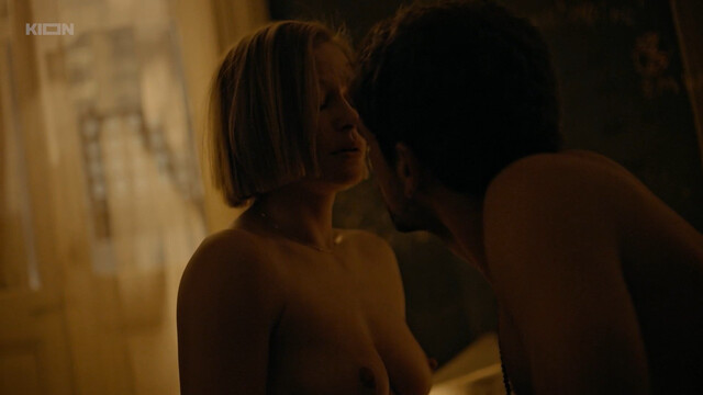 Yuliya Peresild nude – Nina (2023)