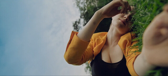 Lee Lawson sexy – Florrie (2019)